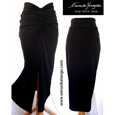 Pencil skirt with ruffles at the back